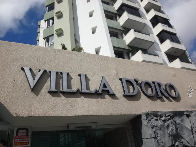 Apartamento no Cond.Vila Douro